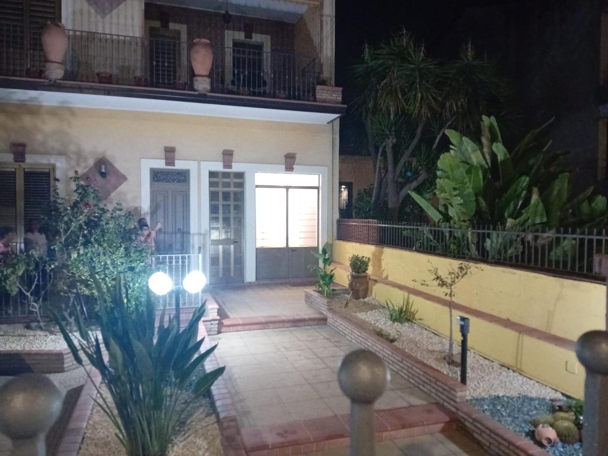 Casa Vacanza ' A Casa Dei Nonni 2 ' Belpasso Luaran gambar